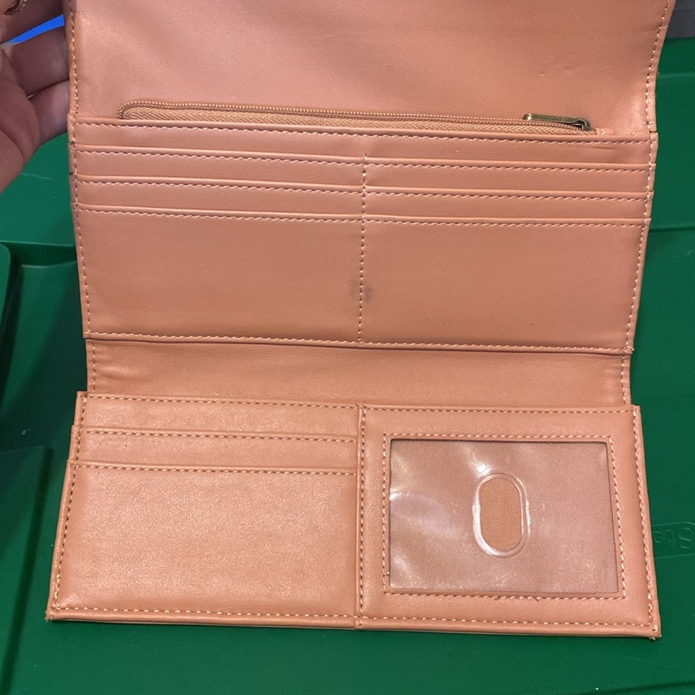 Wallet - Picture 3 of 6